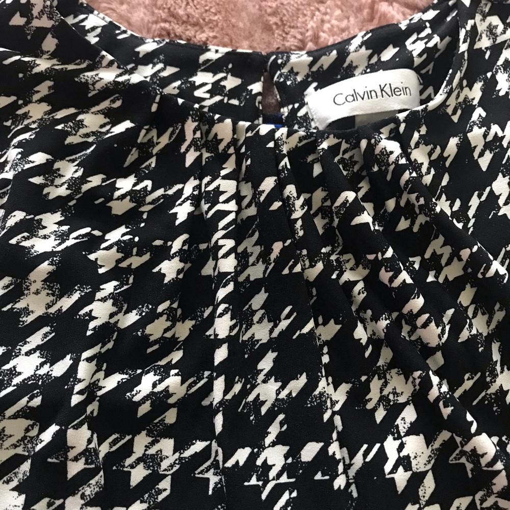 Calvin Klein blouse - Picture 4 of 4